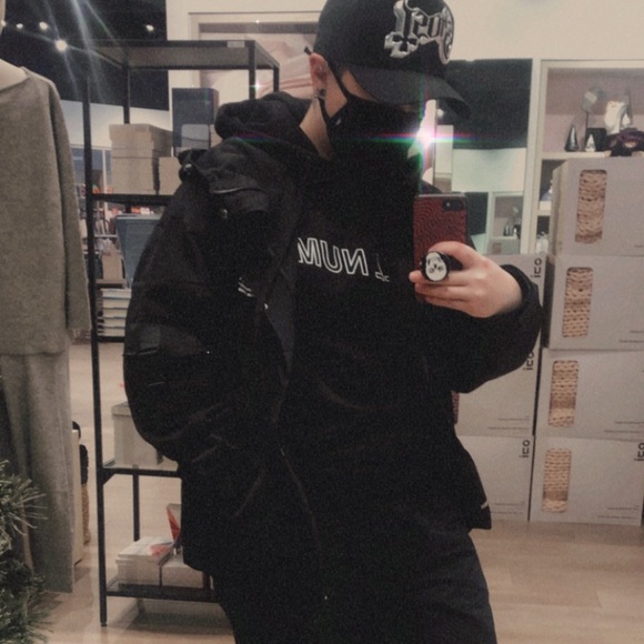 MEET YOUR POSHER (NOT FOR SALE) - Picture 1 of 1